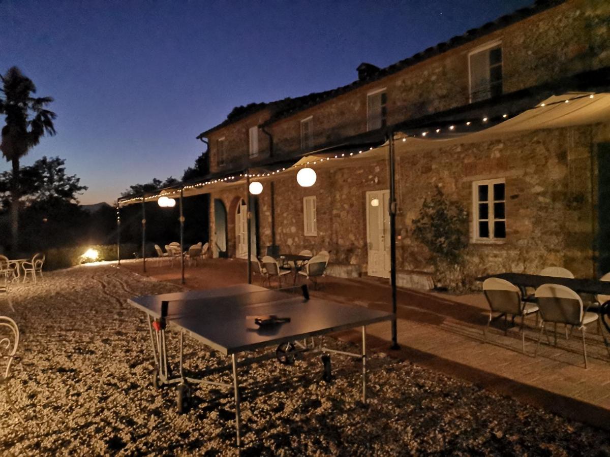 Accogliente Alloggio Con Vista E Piscina 루카 외부 사진