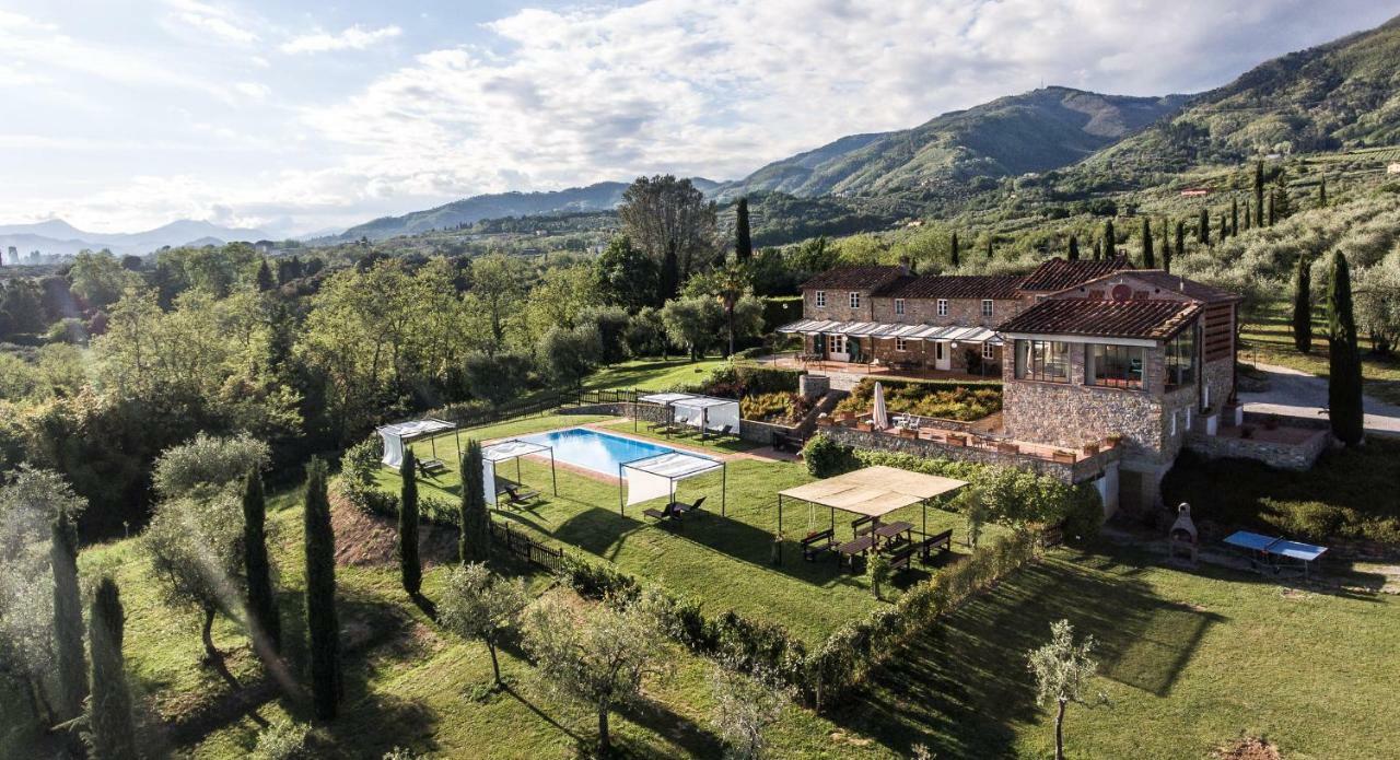 Accogliente Alloggio Con Vista E Piscina 루카 외부 사진